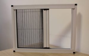 توری مگنتی و پلیسه پنجره کیوان در آمل