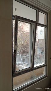 سازنده توری پلیسه ای و مگنتی در چمستان و نور